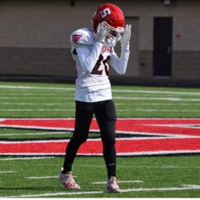 24’ | WR/DB | 5’9 165 | Struthers High School | 4.0 GPA | 29 ACT | E-mail: gcarcelli16@gmail.com |