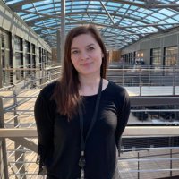 Sara Þöll (@saratholl) 's Twitter Profile
