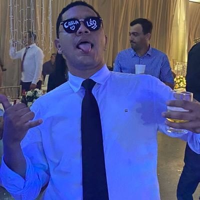 camilo_lcn's profile picture. cola em mim que tu brilha