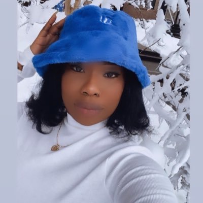 breezylovincat's profile picture. Got Supsended🖕🏾