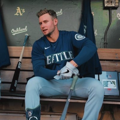 From the 🍎 to Seattle; Jarred Kelenic just made his debut in MLB during the 2021 season but there’s no doubt that his future is bright. CF for the Mariners. ⚾️