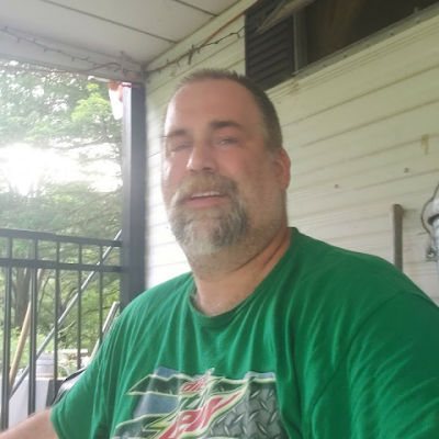 RobertM92277919's profile picture. honest ,caring outdoorsman