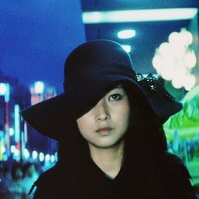 Serpent_Solide2's profile picture. Pour ceux qui vont se défoncer, les sons dans les oreilles
Et baisent la PS2 toute la nuit pour trouver le sommeil