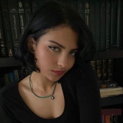 AvaniNani's profile picture. ☯️☮️