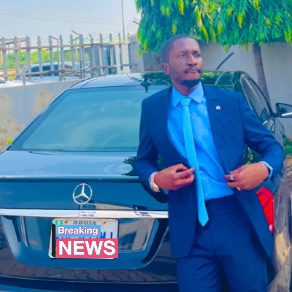 Respectful and God fearing. Say a word, I might say two. Stop been shy ☺️