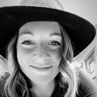 emilee mae 🌻 (@writerlyfe) 's Twitter Profile Photo