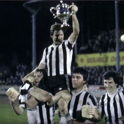 husband father grandfather part owner of st mirren fc season ticket holder west stand W1🇾🇪 1 day i will live in an independent scotland🏴#believe