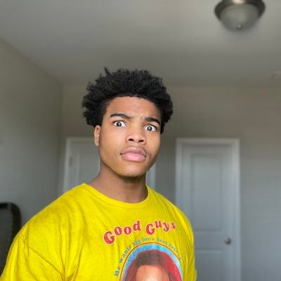 ArmariHodges18 Profile Picture