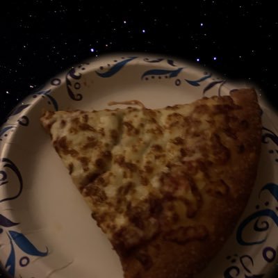 lynzieeramirezz's profile picture. cb