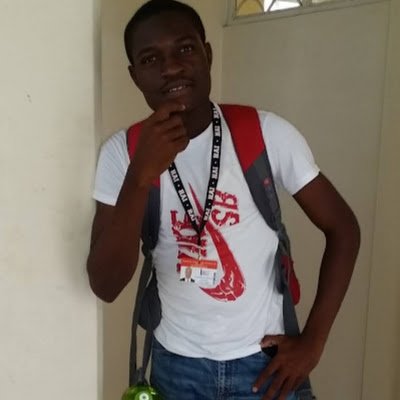 TchoubyF's profile picture. Le fumeur de la Bible