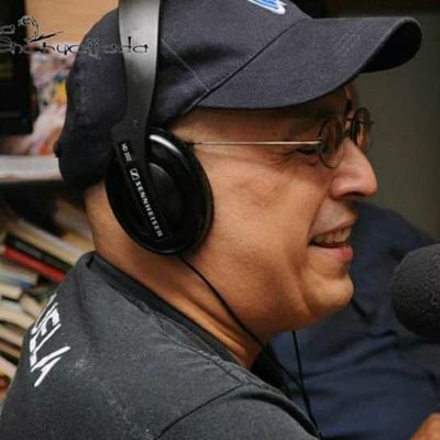 GrandLordBrooks's profile picture. El chavismo es un CÁNCER SOCIAL. Magallanero hasta la muerte. Rockero y Melómano. Locutor comercial de profesión y vocación.
Únicamente Cristo puede salvarte.