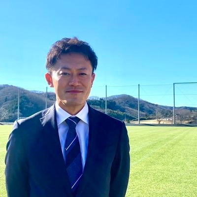 sken716's profile picture. 水戸ホーリーホック営業部 / 三菱東京UFJ銀行→日本フットサル連盟・Fリーグ事務局長→現職 / 東京・新宿出身 /  価値創造のパートナー営業 / 何のためを問い続ける / ツイートは個人の見解