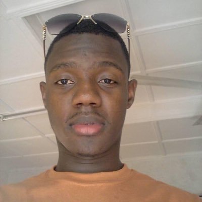 Mohaziz25's profile picture. 
