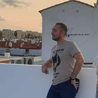 Doctor en Ciencia de los Datos, andaluz y con opinión propia. Se aceptan tweets constructivos y memes a partes iguales

GitHub: @cperales
Instagram: @relampague