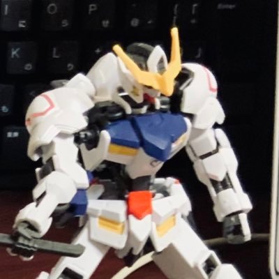 senntakujiyuuj1's profile picture. 美容サロンを自宅で営んでます。アラフィフママ。大好きなパパと息子の3人暮らしです。お得情報大好き！