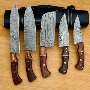 I'm a skilled craft man who is a pro in making Folding knives, Fixed blades, Axes and Swords etc, in Damascus and Steel.
Customization available.🔪🪓🤠