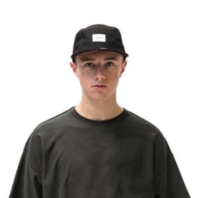 IE87878787's profile picture. JAYS LIU