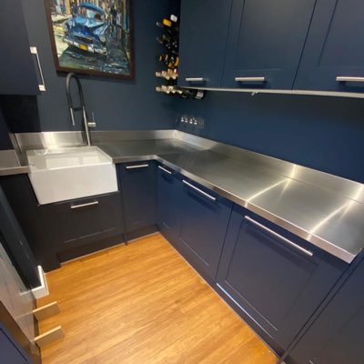 Manufacturers of Stainless Steel, Copper and Brass products for the domestic and commercial kitchen industry---------- 01582 582811 david@mpm-eng.co.uk