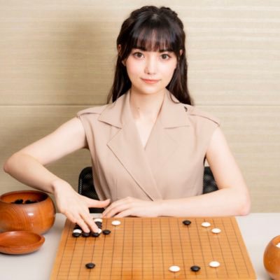 圍棋職業七段                        Professional Go Player⚫️⚪️ https://t.co/kb6Wk6wzIn