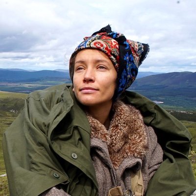 Writer & adventurer Lise Wortley. Catch me on @channel4 #ALONEUK | Celebrating history's forgotten female adventurers  | Insta: @woman_with_altitude