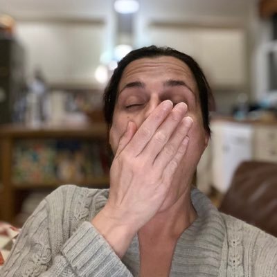 stephaniepsm84's profile picture. I like the smell of coffee and toast in the morning