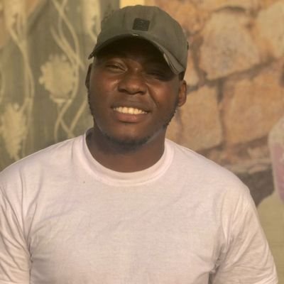 What do we do here? Football ❤️❤️❤️ I am Chrizzz and I talk football