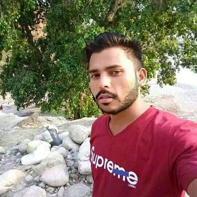 समस्त प्राणीमा मनुष्य नै श्रेष्ठ प्राणी भएकाले आफ्नो मात्र हित नहेरेर ऊ समस्त समाजको सहयोगका लागि अभिपे्ररित हुन्छ । ऊ भित्र परोपकारी भावना हुन्छ ।