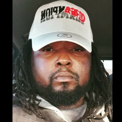 Rapper/singer/songwriter
https://t.co/uRygeBH2aC 👈🏿‼️💯🕊💯🕊💯
Some books have no cover to judge 💯📖📚