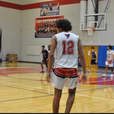 6’3 185lb  Shooter/Combo Guard🔥 NAIA transfer Orlando Fl 🌴Let’s WORK