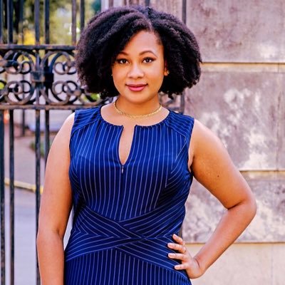 HDFS PhD from UT bringing #DC to #ATX 🤘🏽. Intersectionality in context. Socialization, racialized space, social relationships, & health. Foodventurer😋.