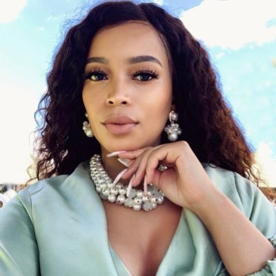 aka MissBoss! Fun, Feisty & Fabulous! ♥r of life! Wealthpreneur! Philanthropist! Advocate for Women Empowerment! Transformation Exec! MBA🎓 Petroleum/Logistics!