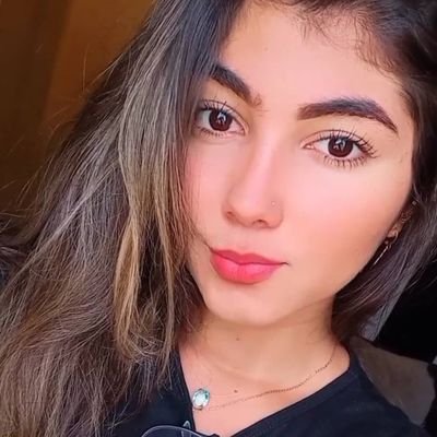 Nayara712559985's profile picture. 