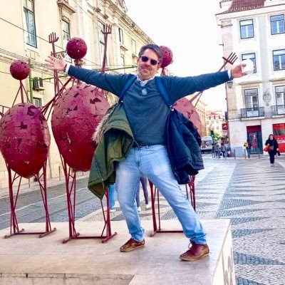 Ricardin1973's profile picture. Solo es grande en la vida quien sabe ser pequeño