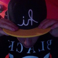 alex bee (@tweet_atb) 's Twitter Profile