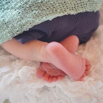イギリス郊外都市の小さなマイホームに住む日本人家族。3歳&1歳を子育て中👦👧最近はこどもごはんとおもちゃと絵本と