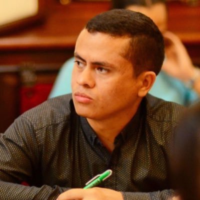 Sociólogo - MSc. Política Mención Gobernabilidad - Doctor en GPCI, Chavista y Revolucionario. De Tejero Viejo - Monagas | Venezuela