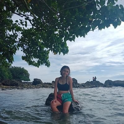 dorothy_mayaki's profile picture. CeCelib forever 💖
dark😘