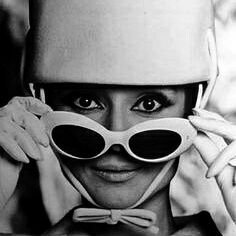 Lover of old movies 1930s-1970s 🎬 & 1960s-2000s TV 📺 Sometimes tweet about what's on now, dislike z-list celebrity & reality TV culture. Bluesky⬇️ LostInFilms