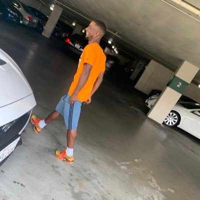 MizHeRoyal's profile picture. Dad. Artist. Songwriter. Audio Engineer. #CMHStudios 👼🏾