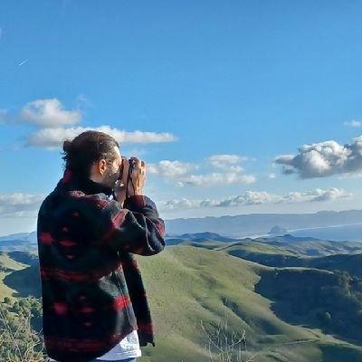 jawshuatree's profile picture. 🏄🏒⛳🏍🎸🎷🎤