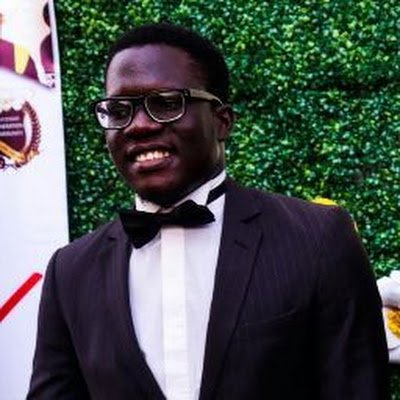 Make magic with a QWERTY keyboard. Frontend Developer and SVG Explorer. musings on @thegridsmith | building @smarteendevsNG 🚀 | Son | A Daniel | Mindist