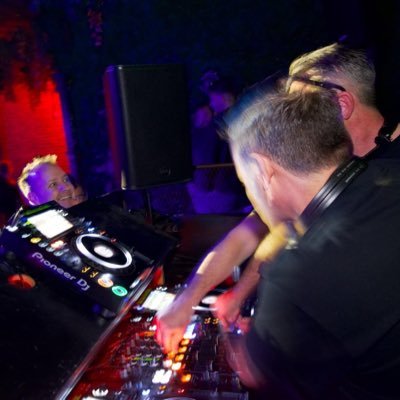 house music DJ, loves all forms of house music, techno, trance, Balearic, breaks, tech, nu disco https://t.co/fxj2wByUwG