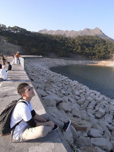 hin_sum's profile picture. 