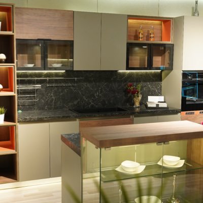 Bronze was established in 2000 specialized in the production and supply of homes furniture,kindly follow our page https://t.co/XeDnPU9M0E