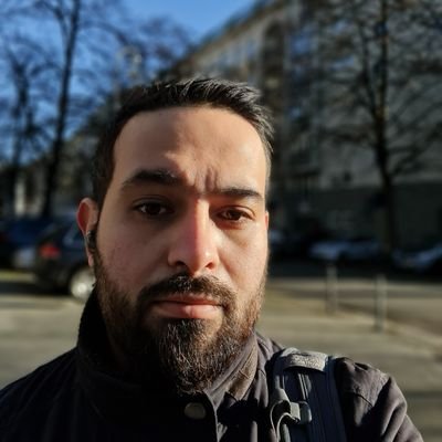 alf_castaneda's profile picture. Writing some Javascript @Netflix.
