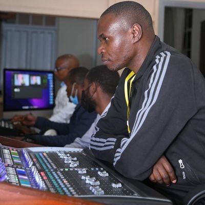 JohnKhotor's profile picture. Born again.
 To the man of integrity, a promise made is a debt unpaid. Integrity is reliability. It always keeps its word. Founder @_JohnCollection