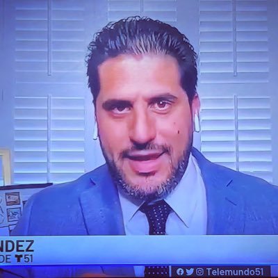 Dad. Husband. Comms/Public Affairs Pro @LSNPartnersLLC. @FIU alum.  @MiamiHeat & @MiamiDolphins Super Fan. Candidate 4 Pembroke Pines Commission.