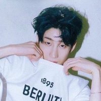 Revi3w 🐻💛🦋(@Reviewn3ko) 's Twitter Profile Photo