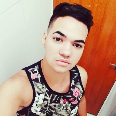 ce30fd65550048f's profile picture. In love by Beyoncé