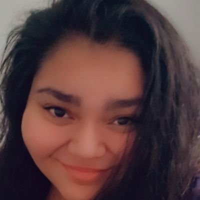 Tw1stedTabby's profile picture. Is this thing working?.... Meme queen who used to have an updated YouTube account